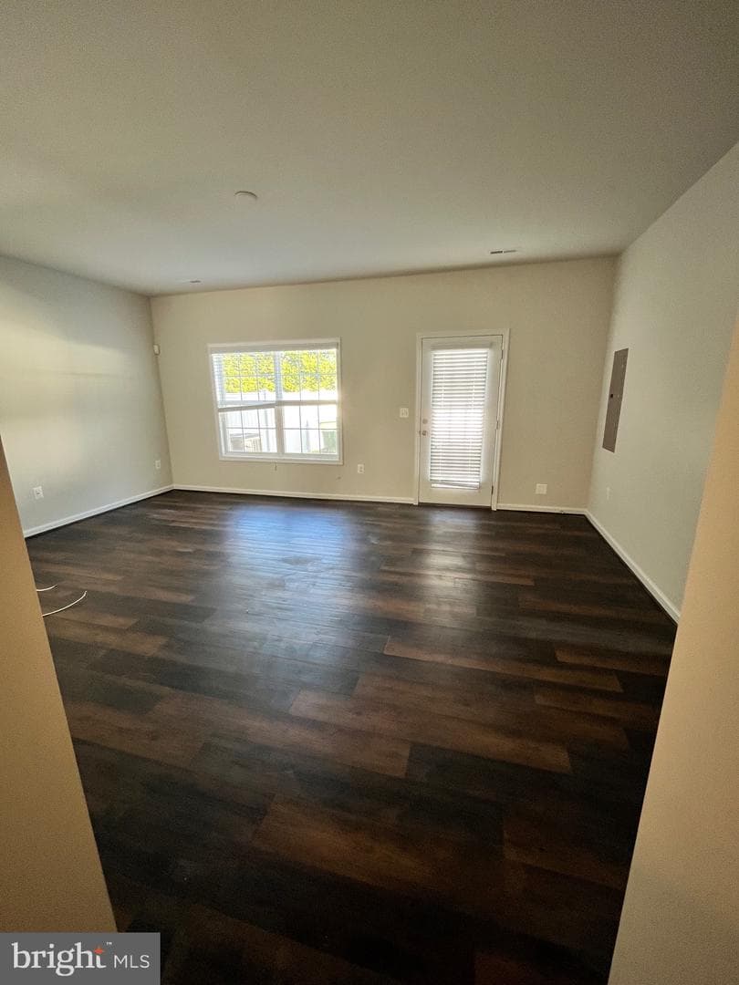 12114 Bowling Farm Court photo 8