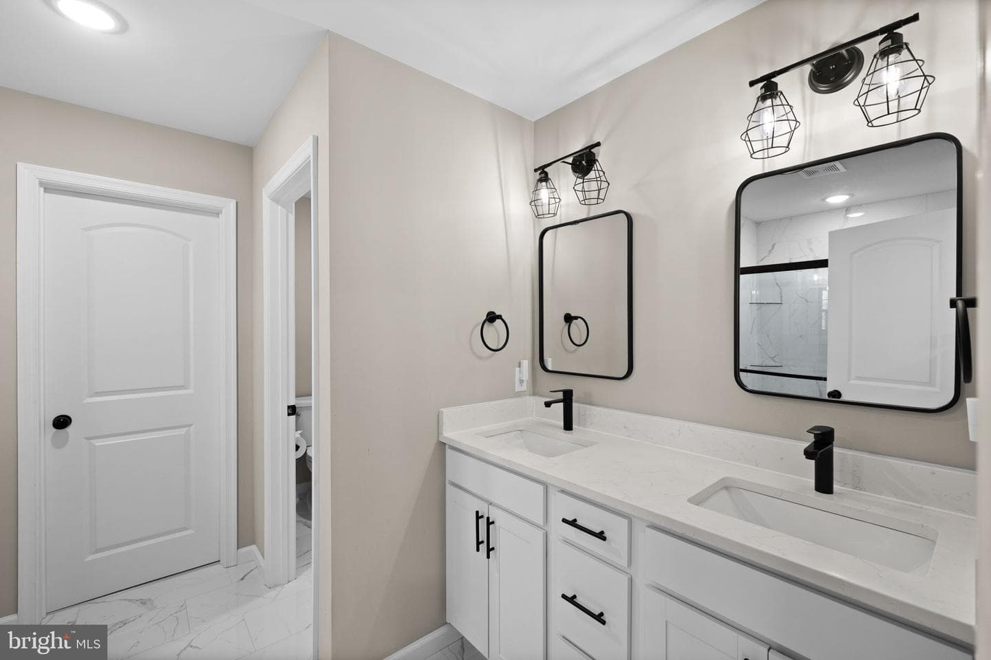 5835 Smith Station Road photo 22