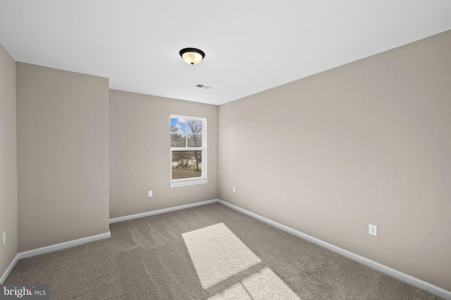 5835 Smith Station Road photo 25
