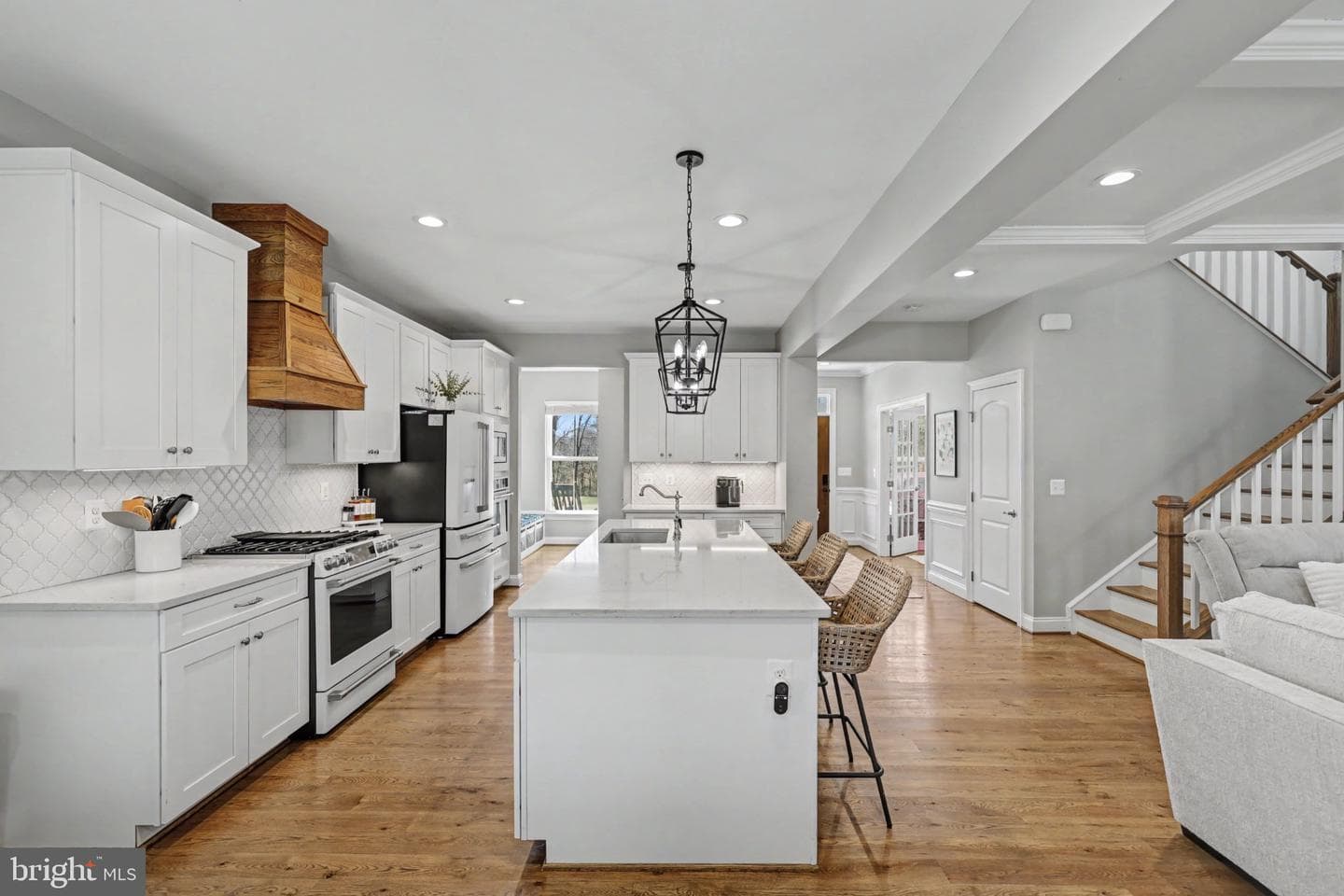 7701 Riparian Court photo 6