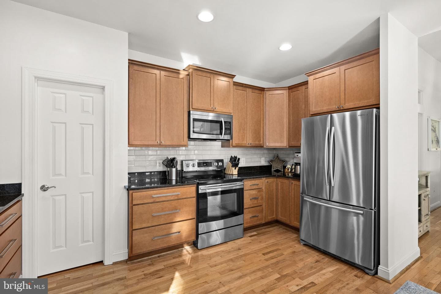 6808 John Taylor Lane photo 29