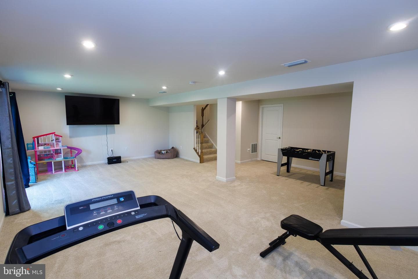 8734 Greenway Drive photo 32