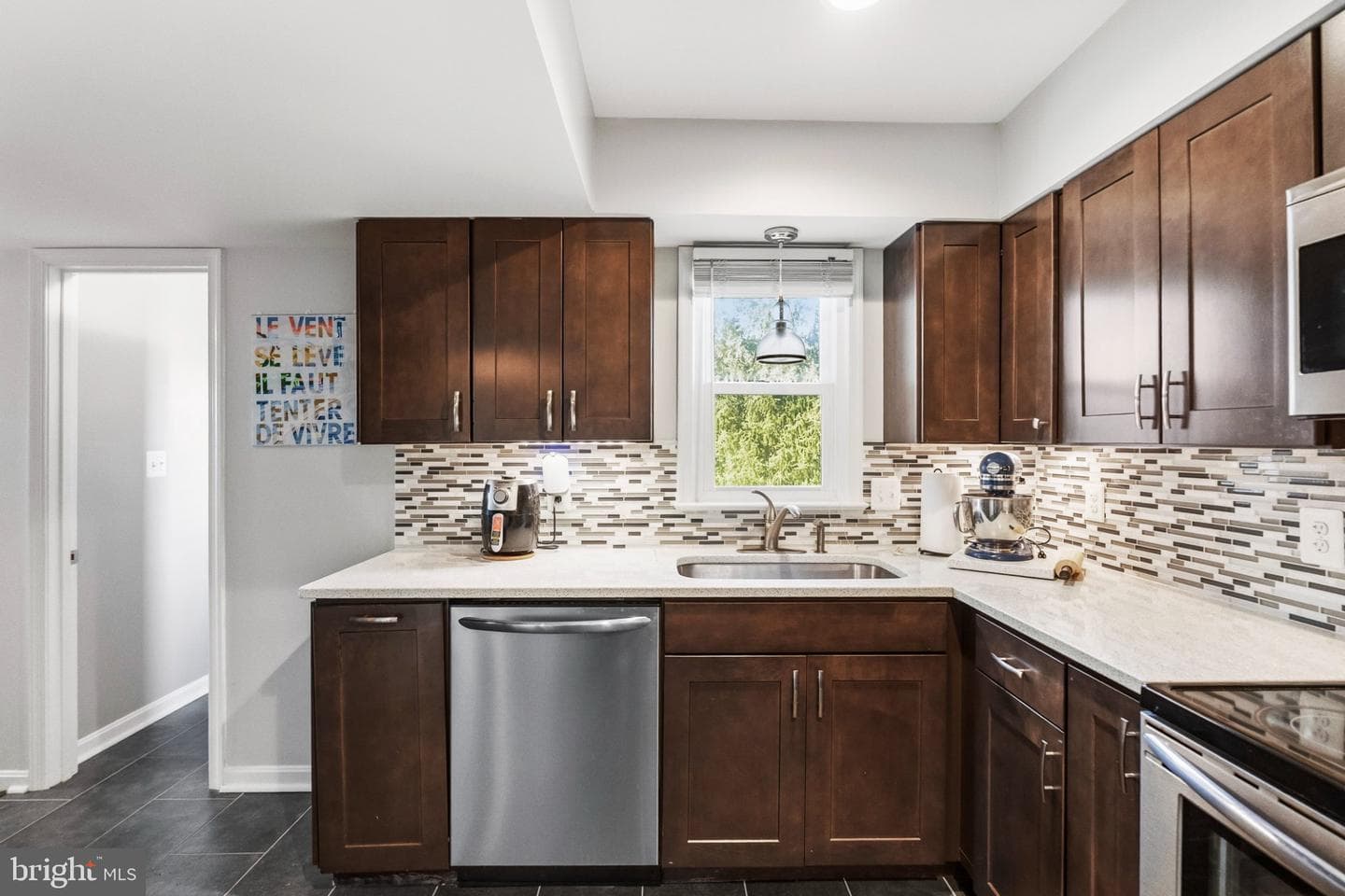 12311 Corter Avenue photo 6