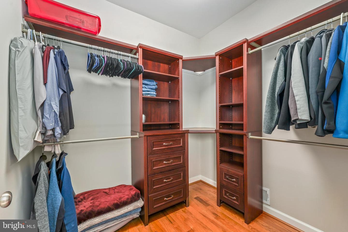 7022 Barclay Drive photo 26