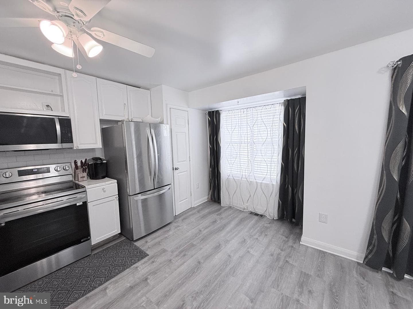 11203 Kings Crest Court photo 39