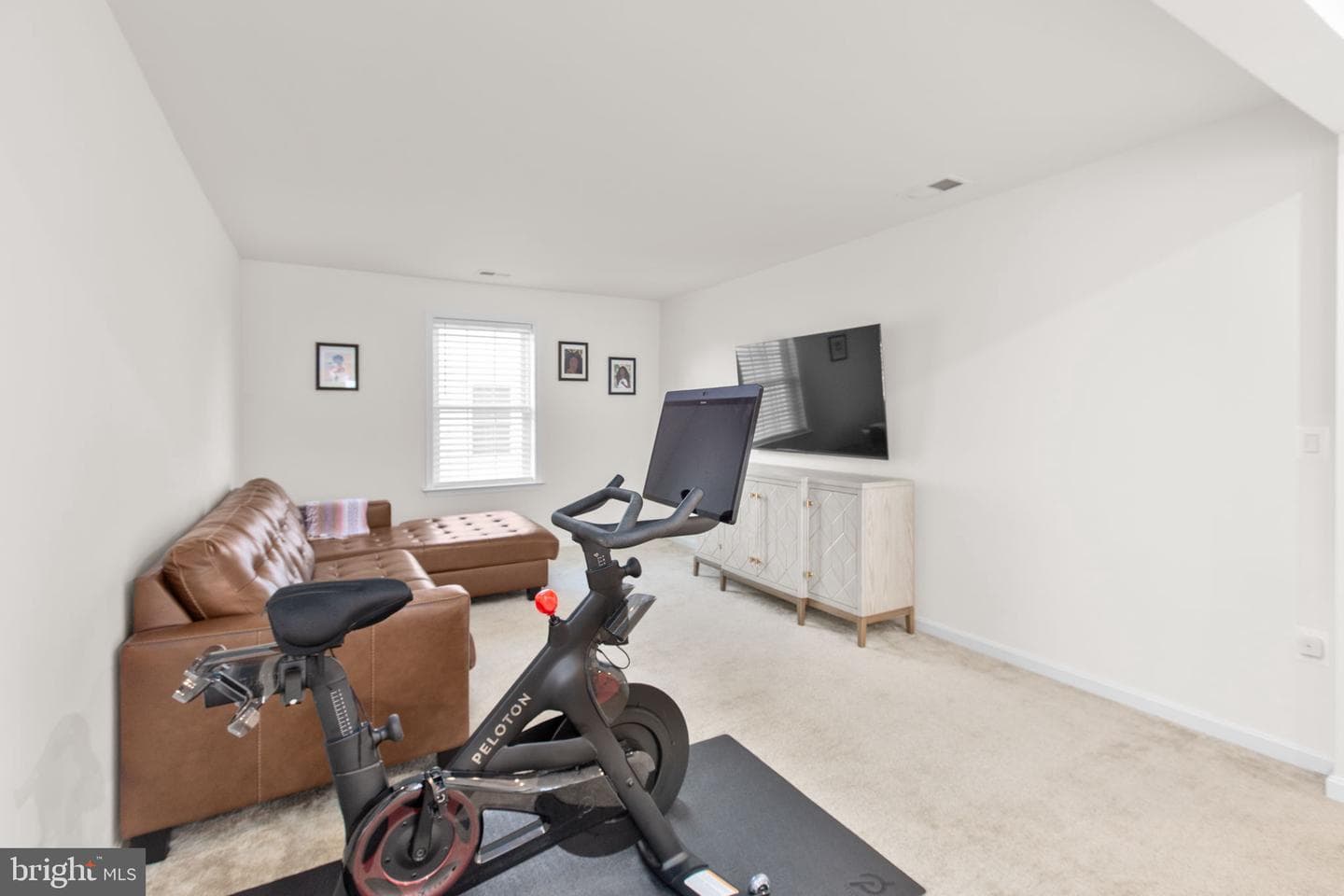 10413 Spotswood Drive photo 14