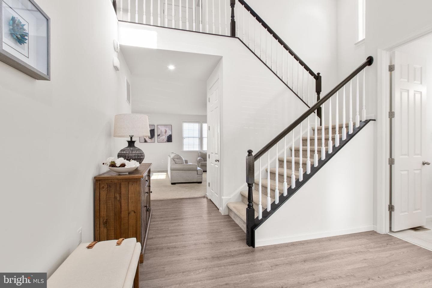 10413 Spotswood Drive photo 4