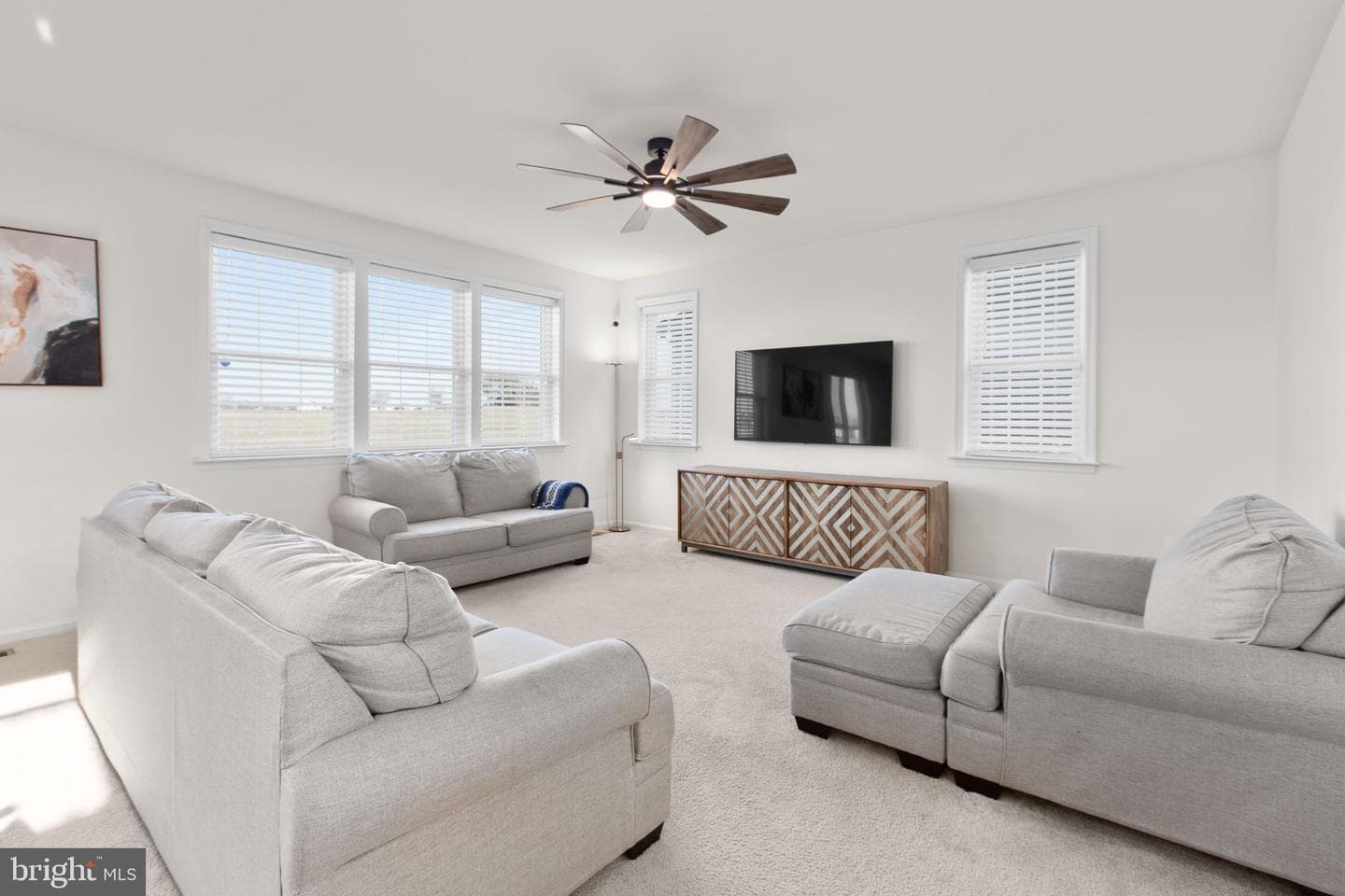 10413 Spotswood Drive photo 6