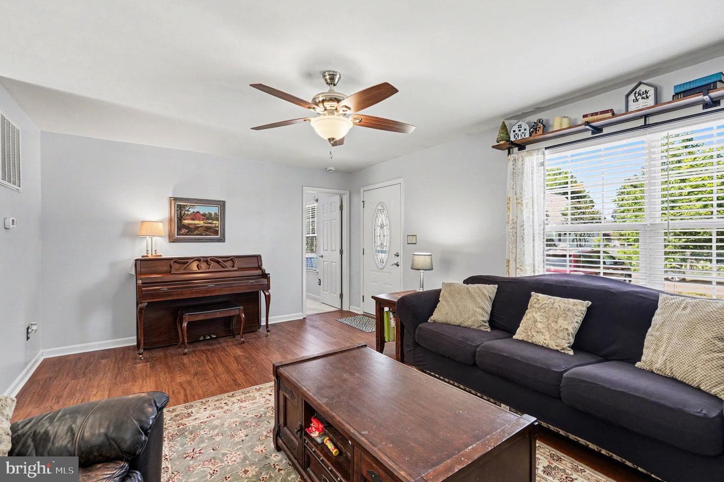 5718 Lucas Street photo 4