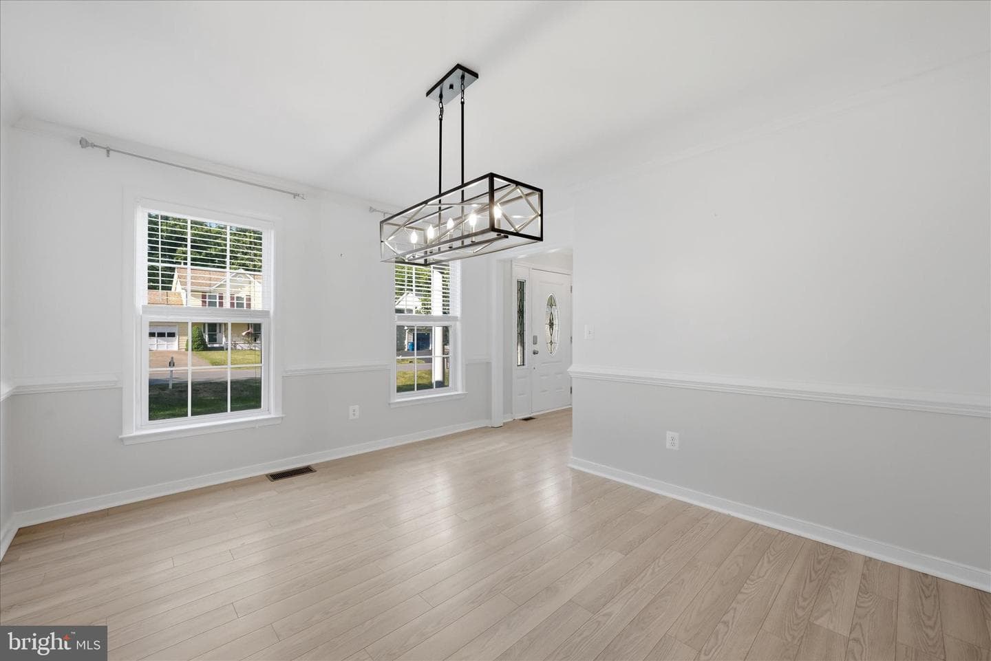 5811 Glen Eagles Drive photo 22