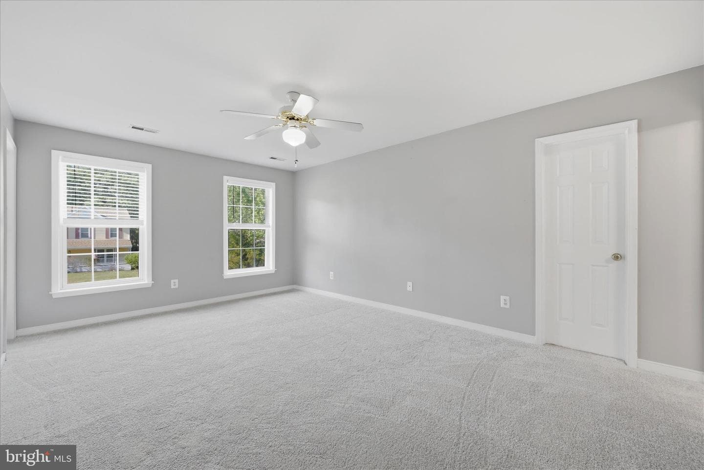 5811 Glen Eagles Drive photo 41