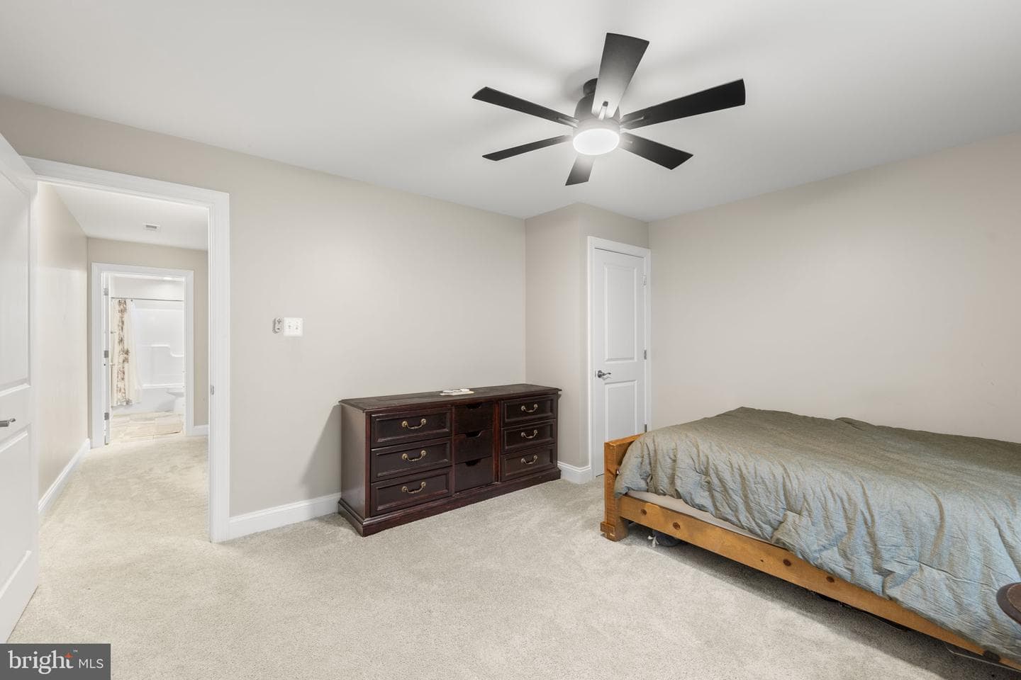11522 Light Lane photo 18
