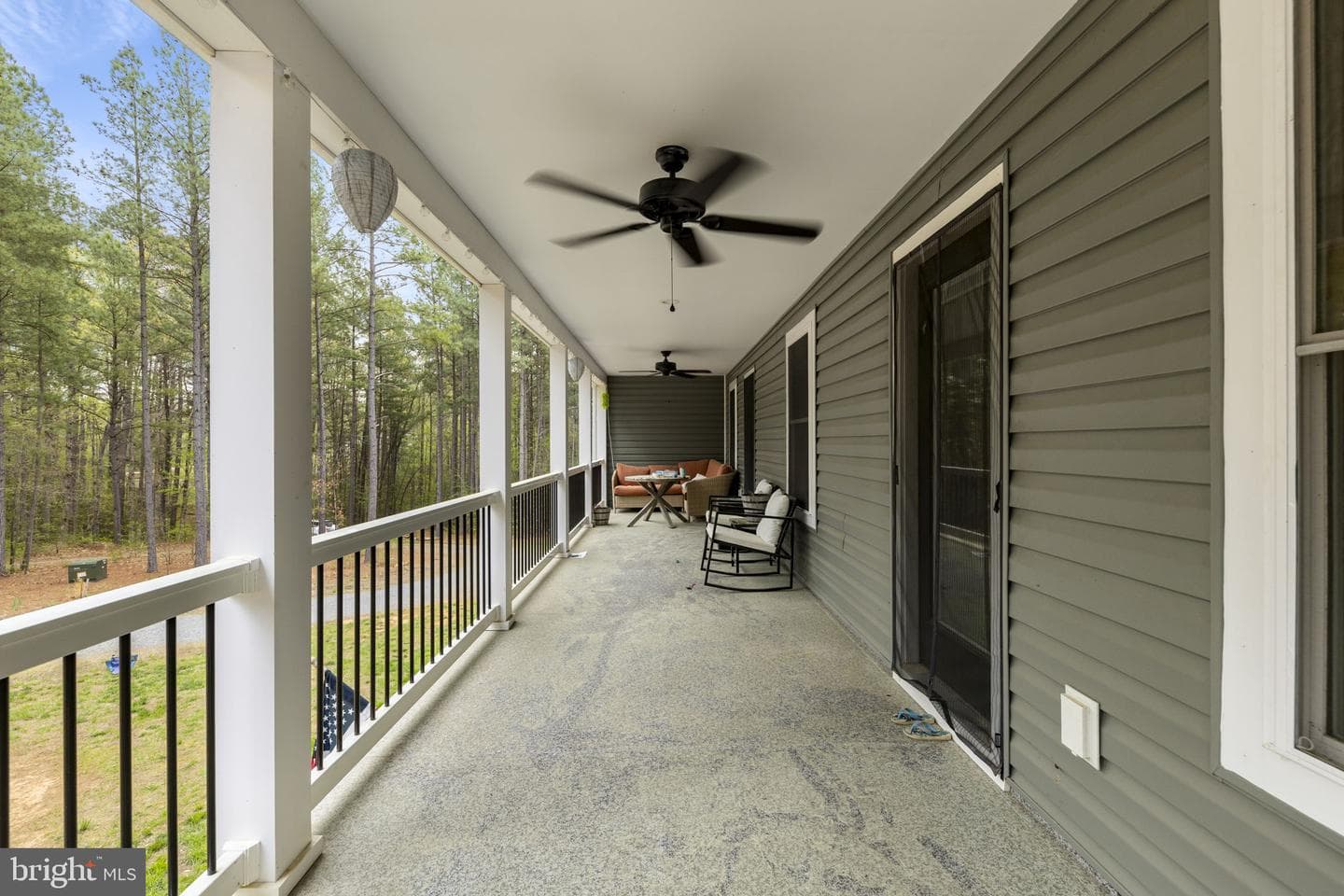 11522 Light Lane photo 3