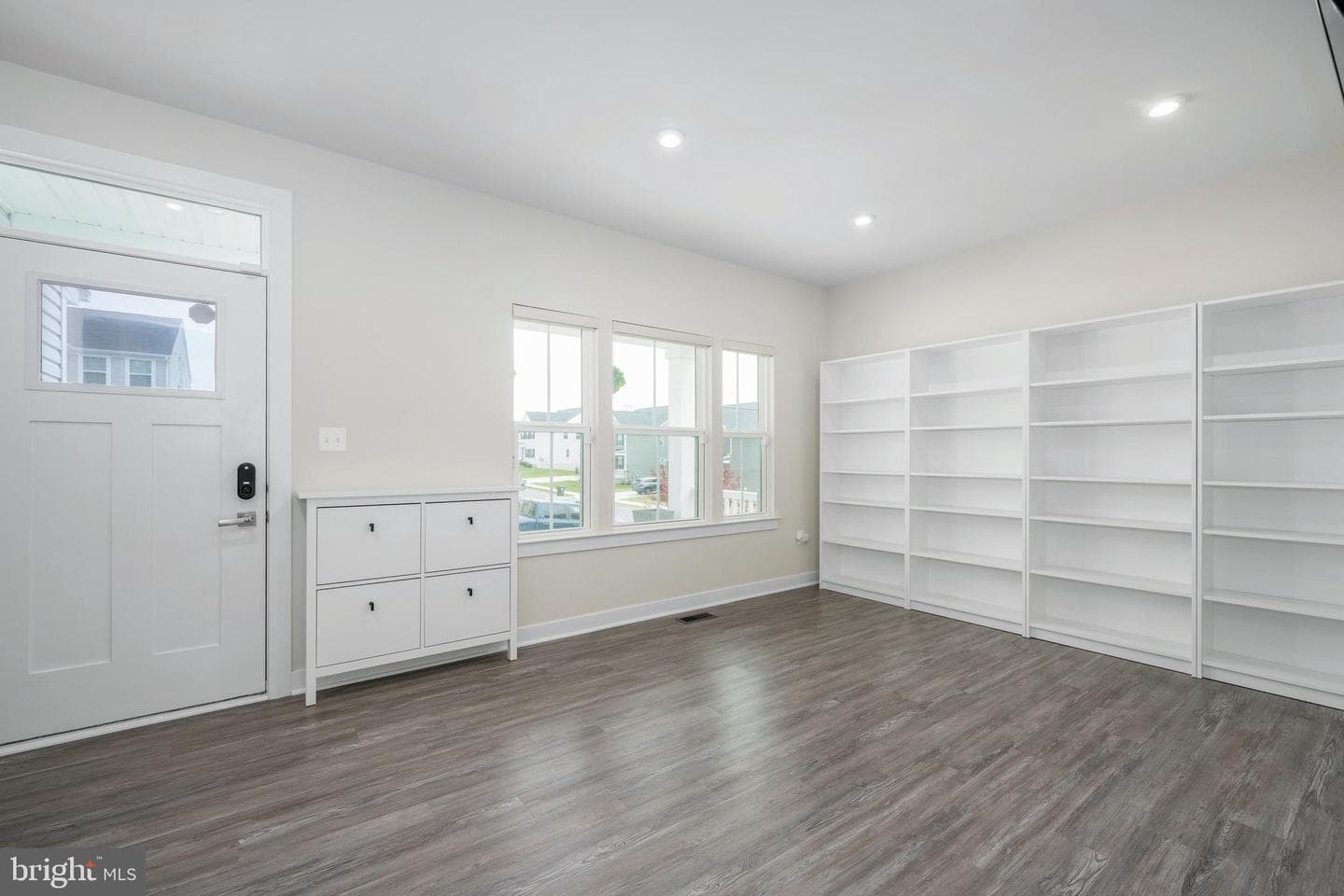 9104 Maple Run Drive photo 12