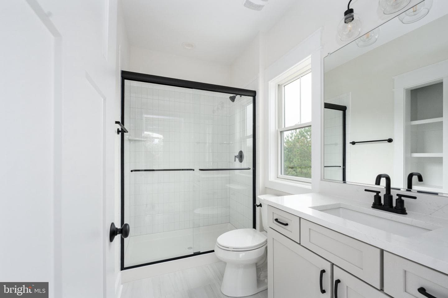 8558 Highclere Lane photo 16