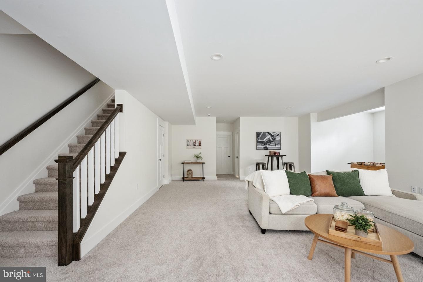 8558 Highclere Lane photo 28