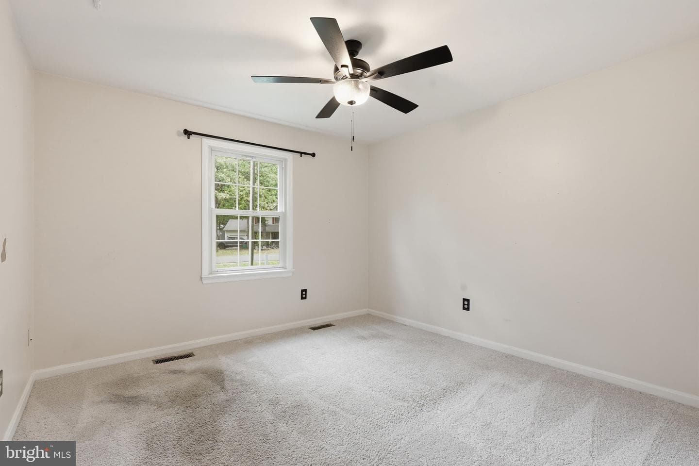 10800 Woodland Drive photo 11