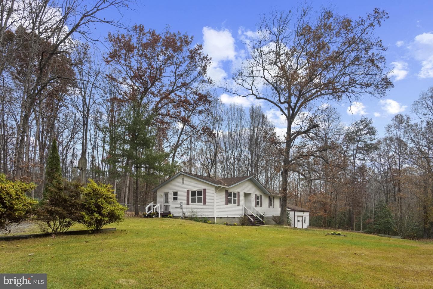 11013 Forest Hollow Drive photo 2