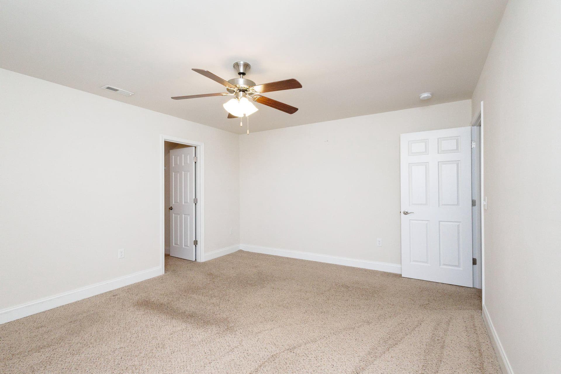 5700 Spring Arbor Circle photo 35