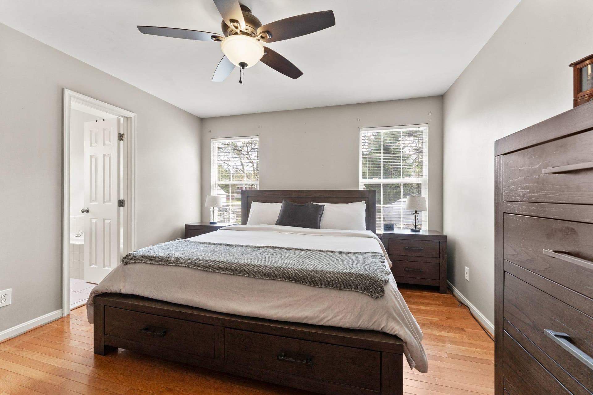 8811 Kent Court photo 15