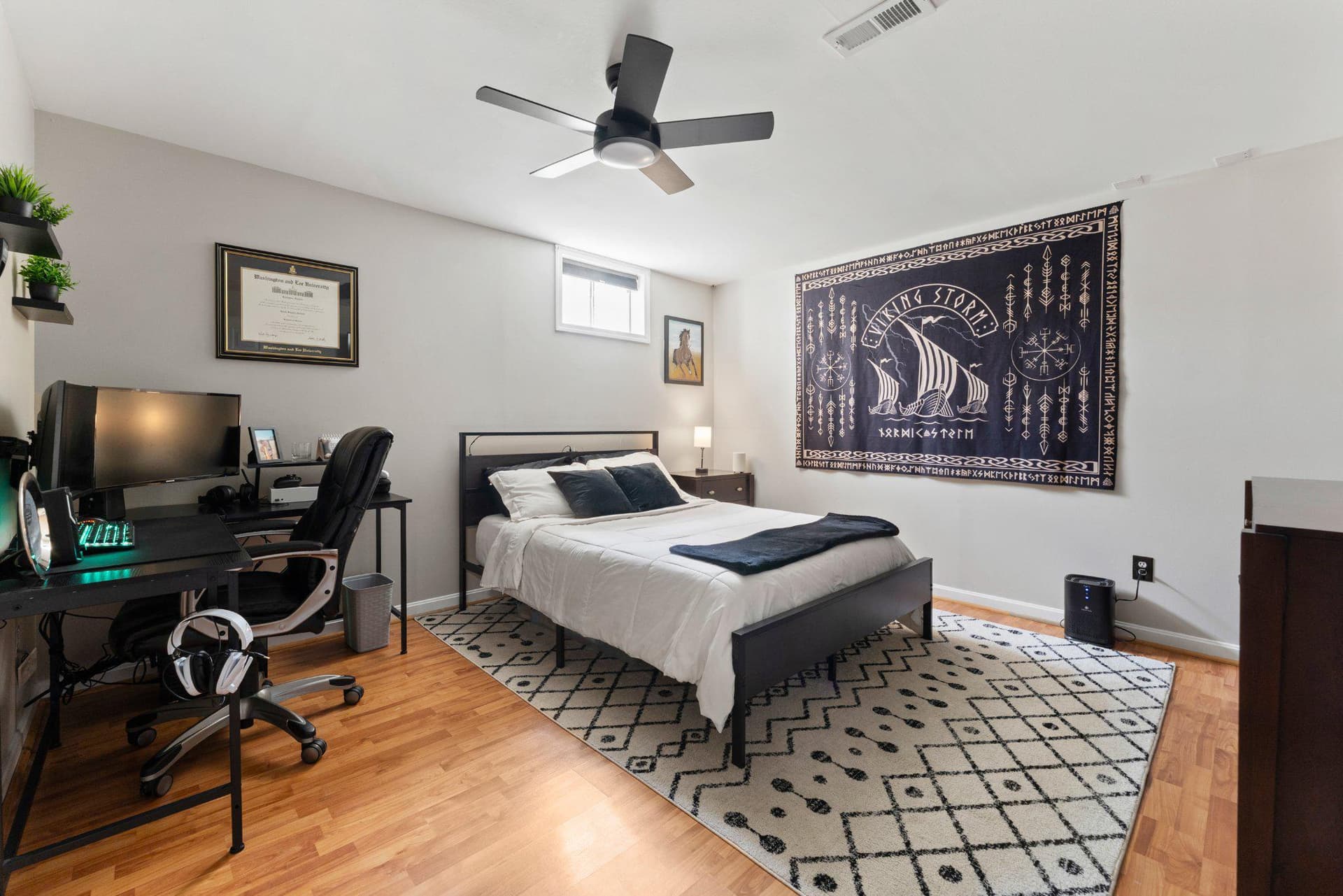 8811 Kent Court photo 32