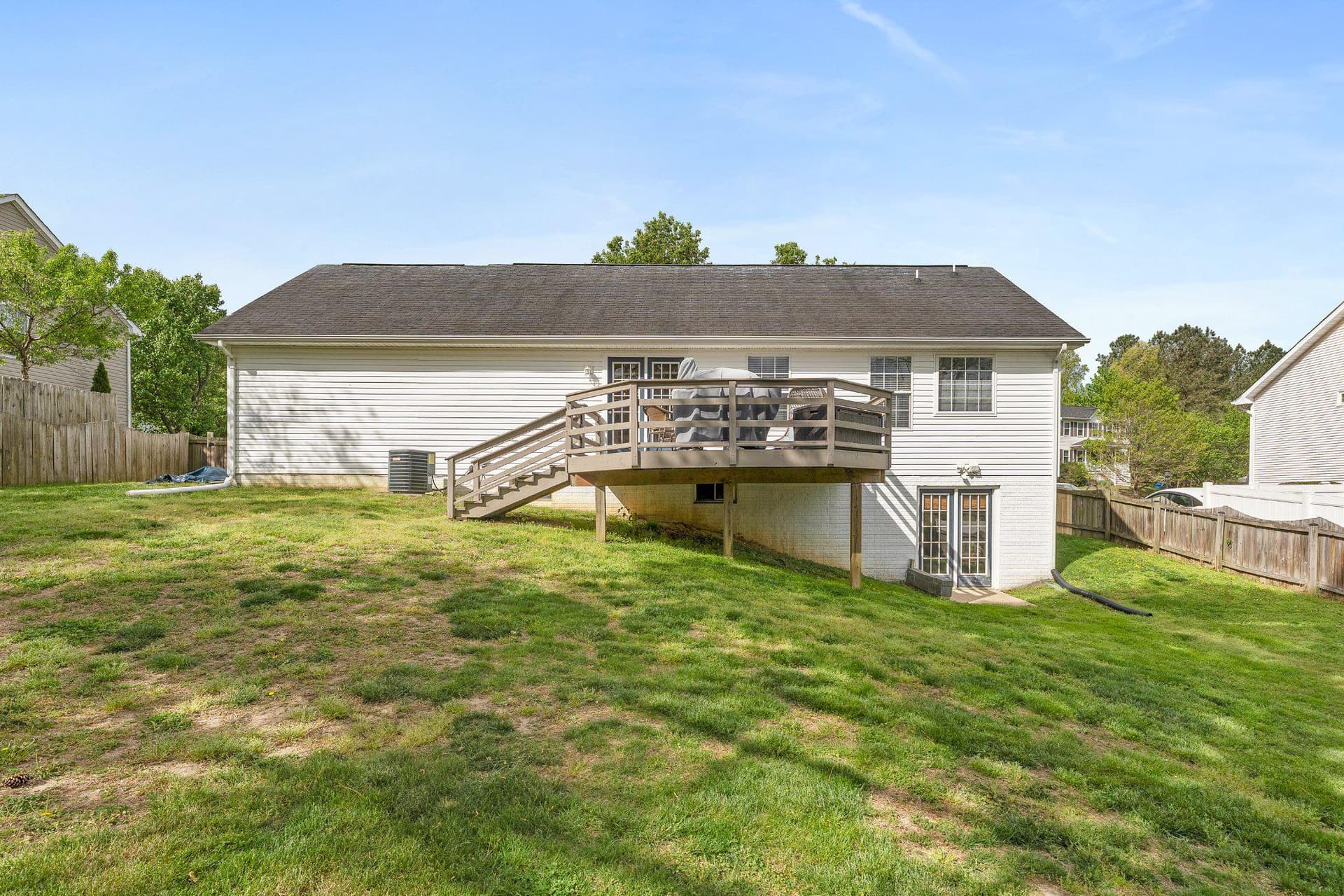 8811 Kent Court photo 40