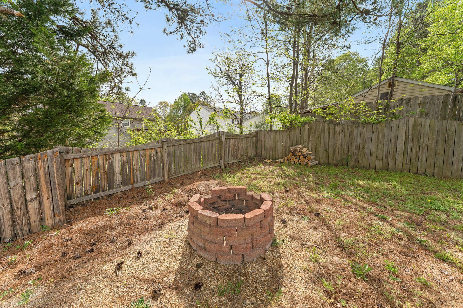 8811 Kent Court photo 41