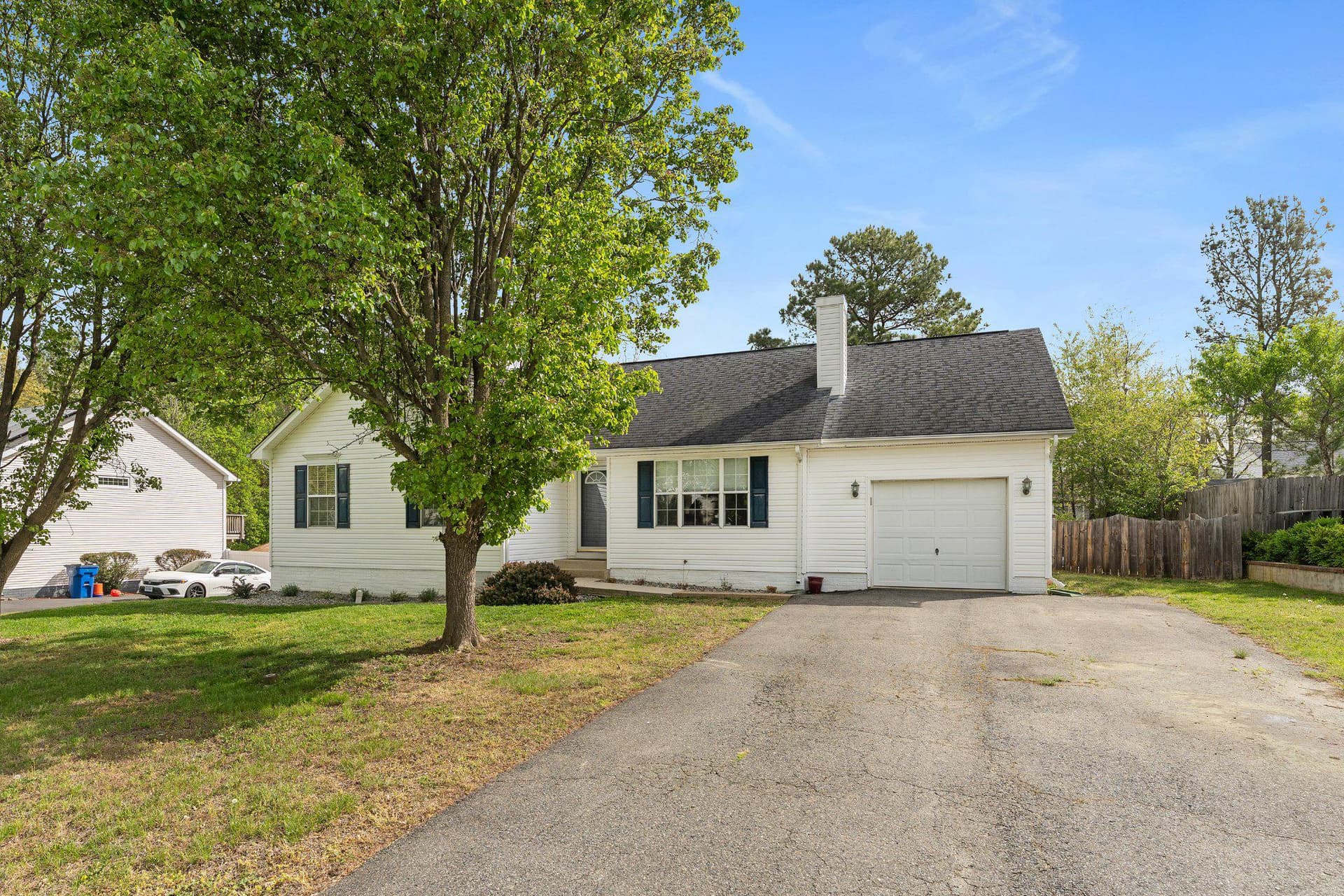 8811 Kent Court photo 48