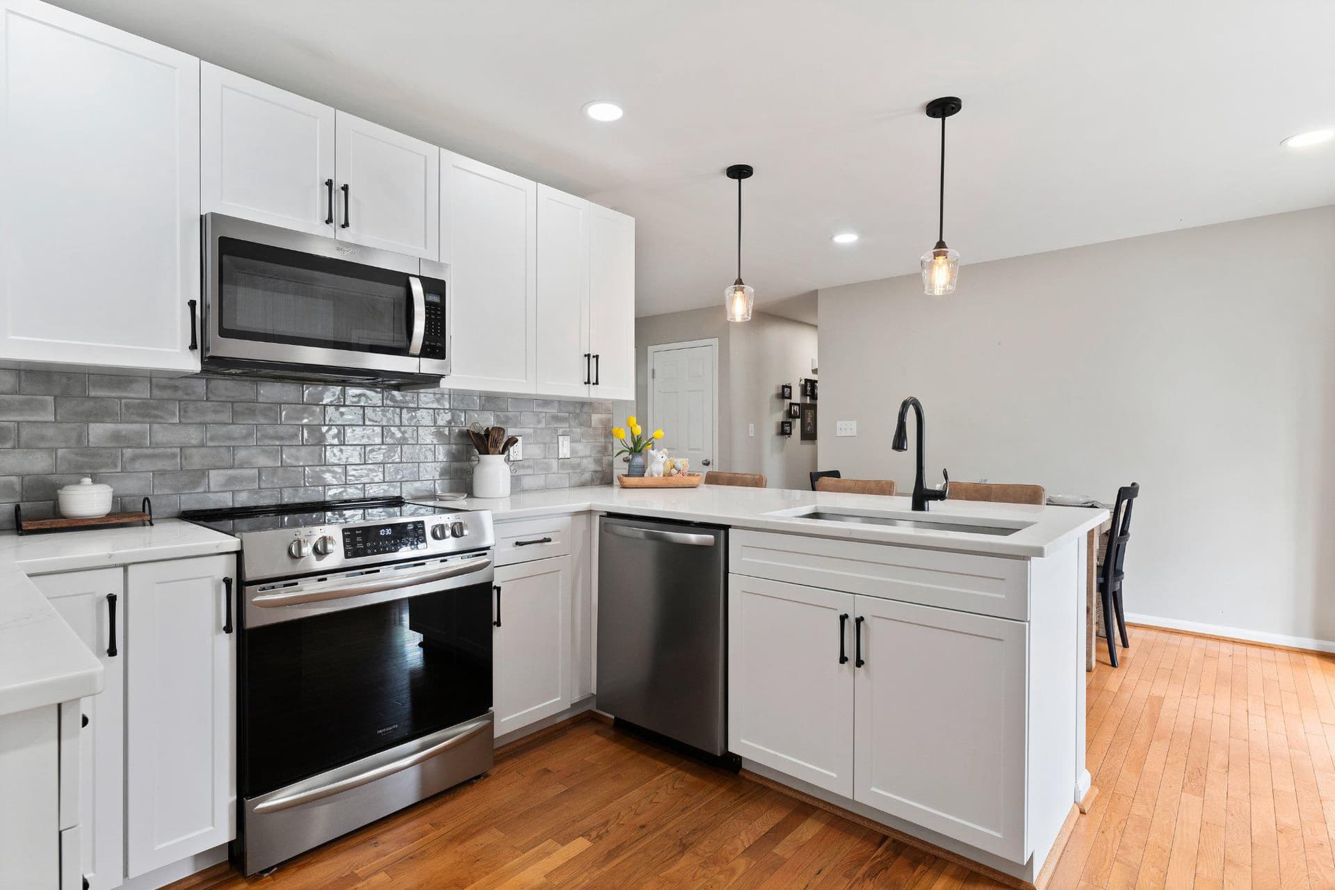 8811 Kent Court photo 9