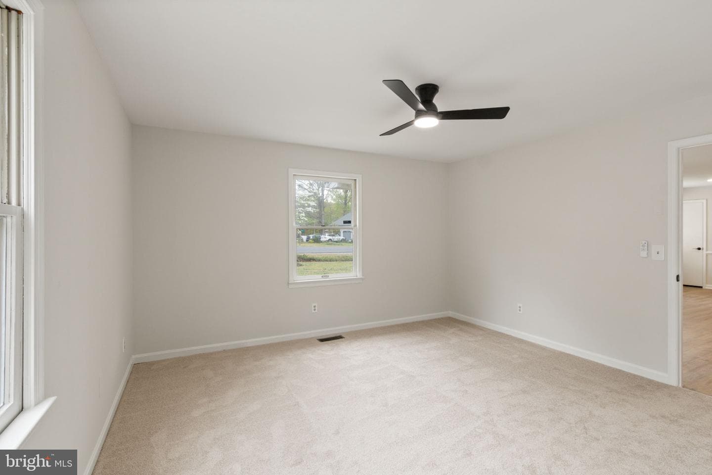 10722 Lovett Drive photo 24