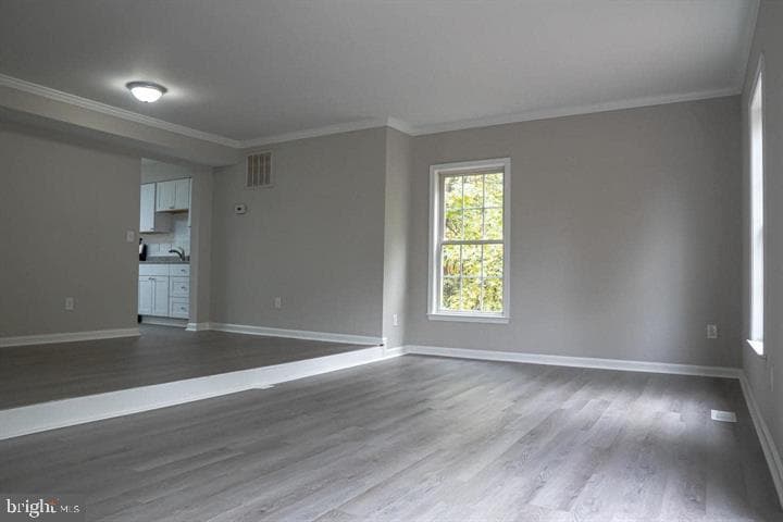 10732 Wakeman Drive photo 9