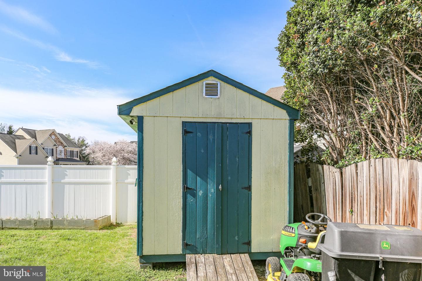 10804 Tides Court photo 60