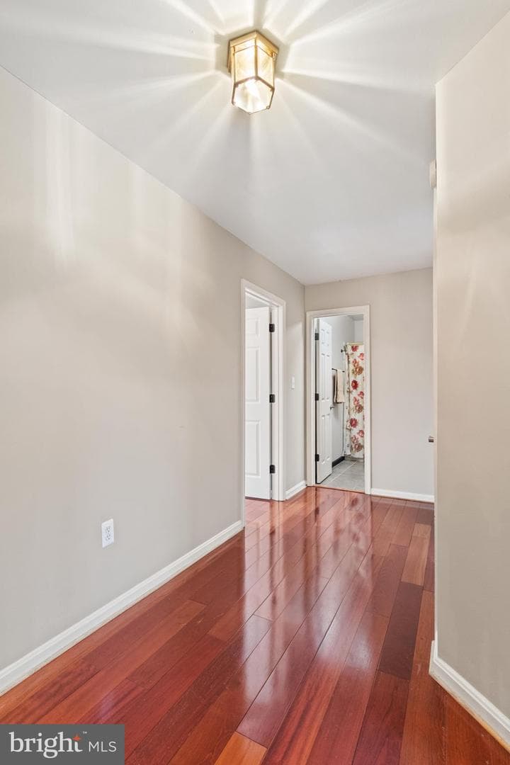 11704 Exeter Court photo 21
