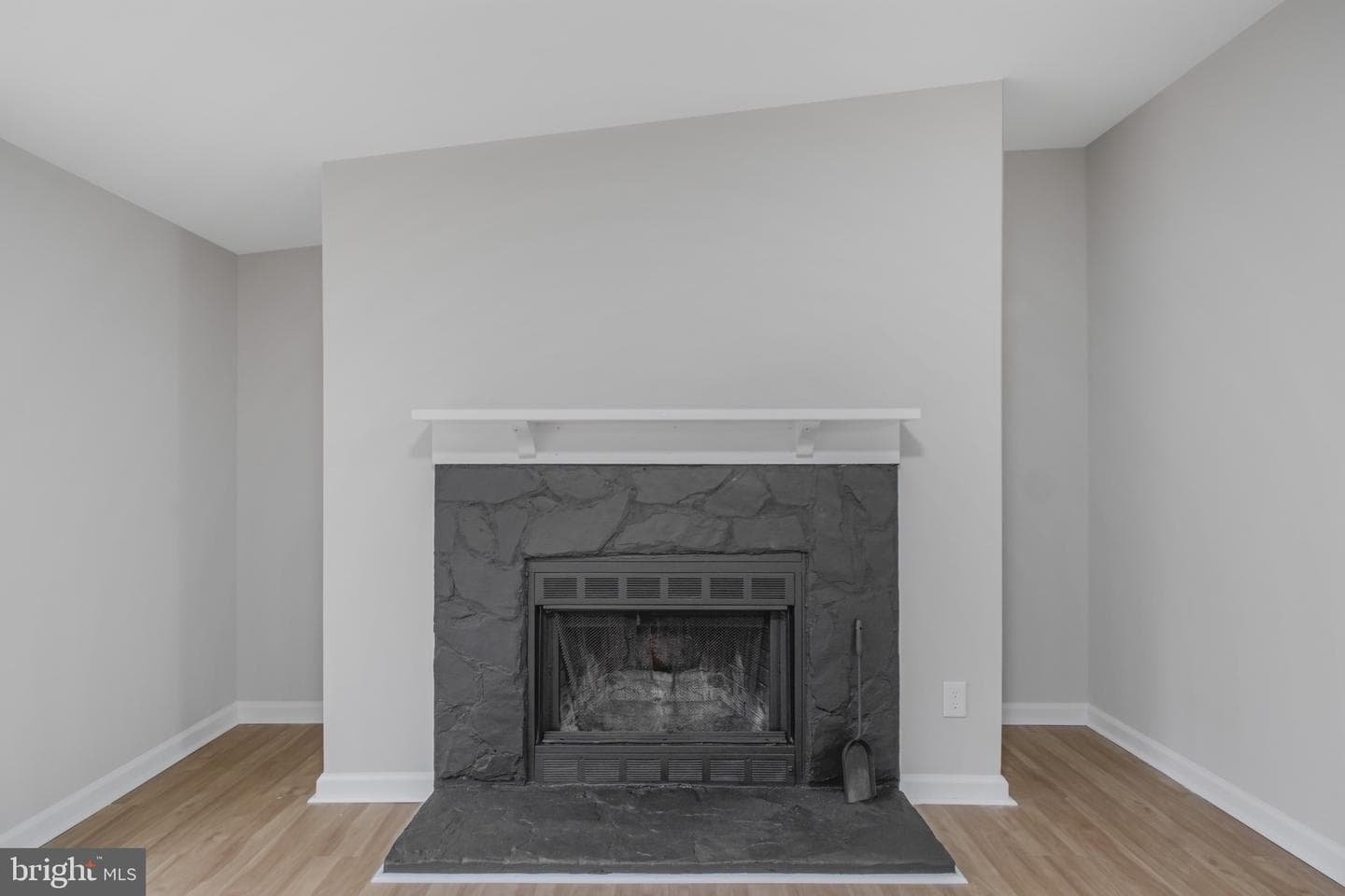 5003 Holly Drive photo 13