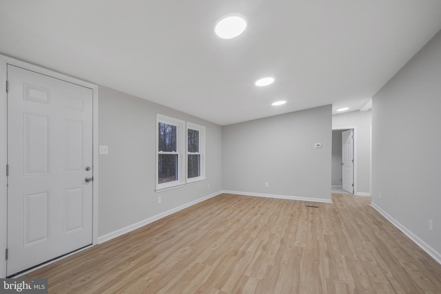 5003 Holly Drive photo 8