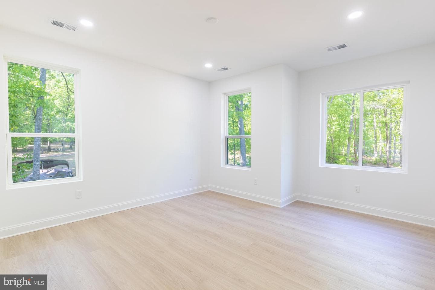 6103 Belmont Road photo 19