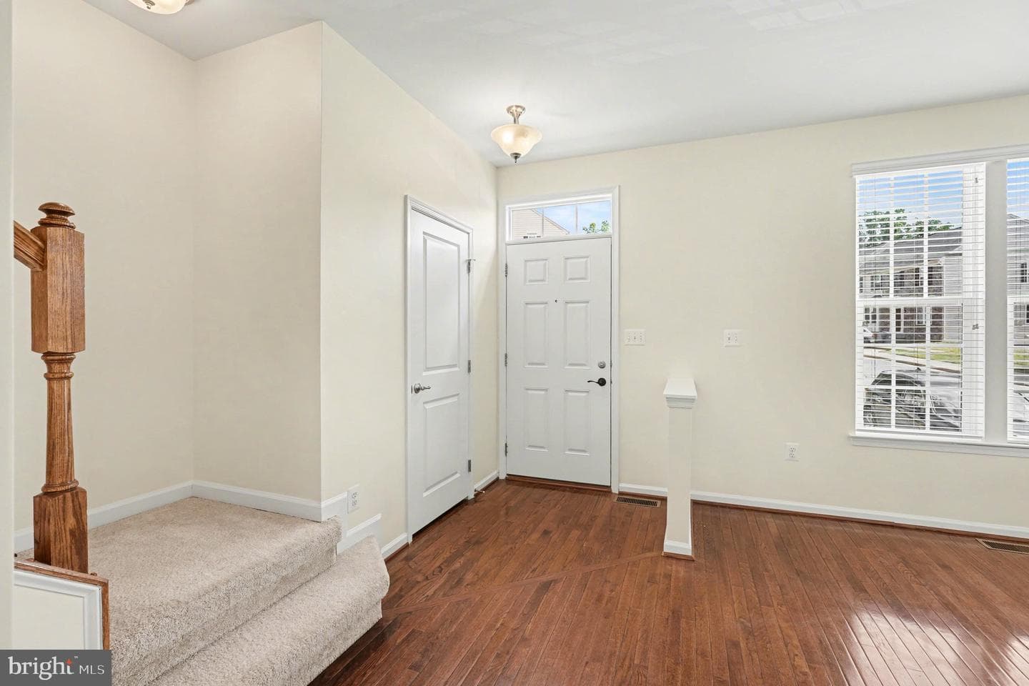 4604 Alliance Way photo 7