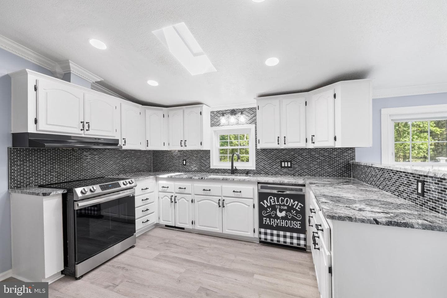 3303 Danbury Circle photo 36