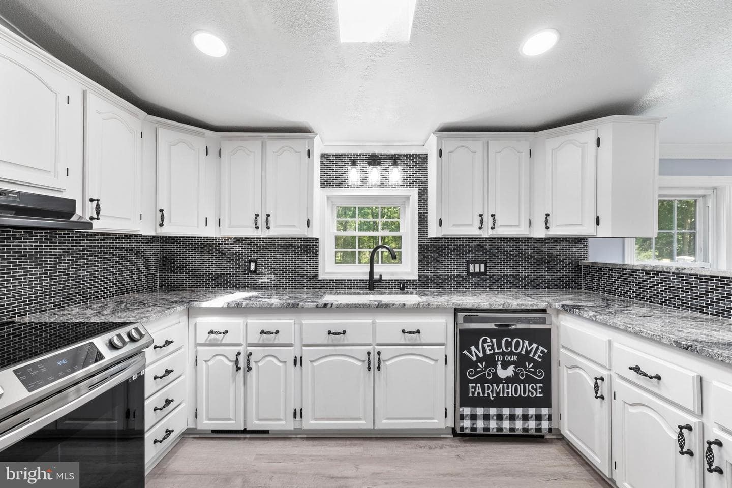 3303 Danbury Circle photo 37
