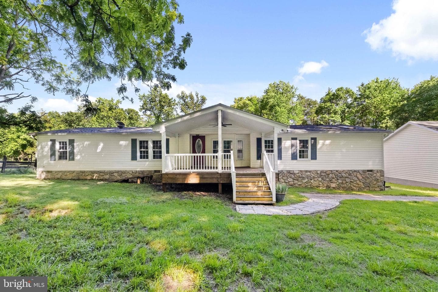 3303 Danbury Circle photo 6