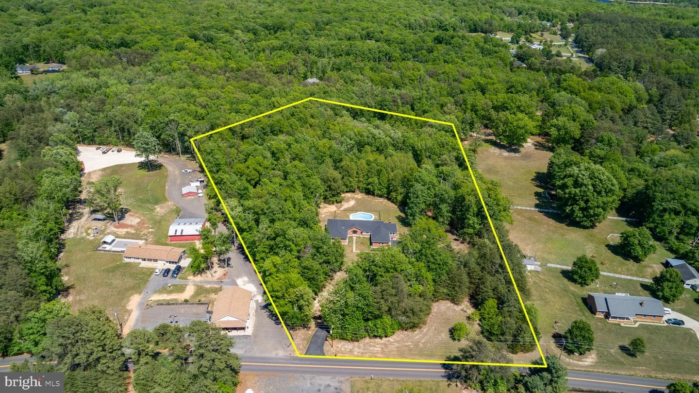 10201 Elys Ford Road photo 3