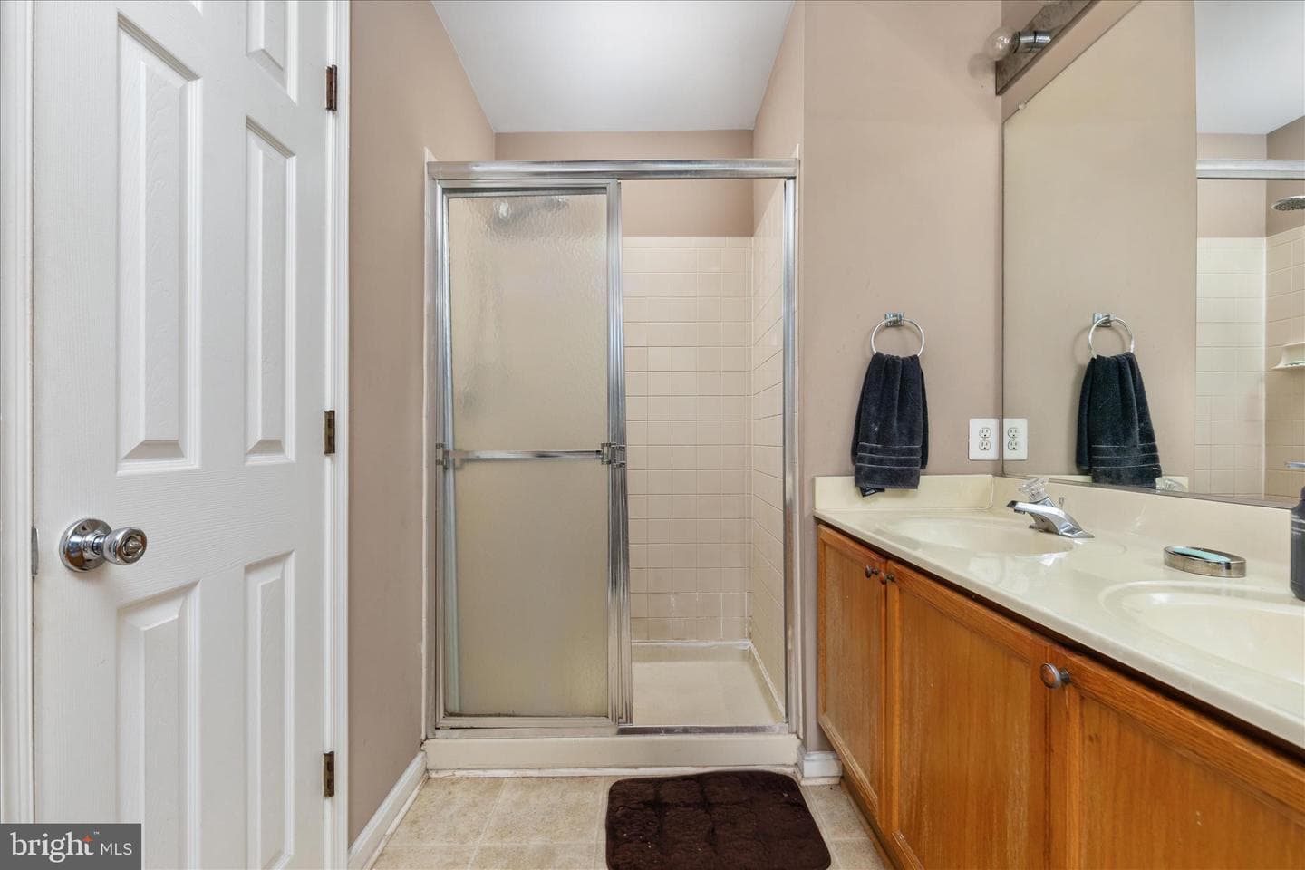 5700 Falls Way Court photo 30