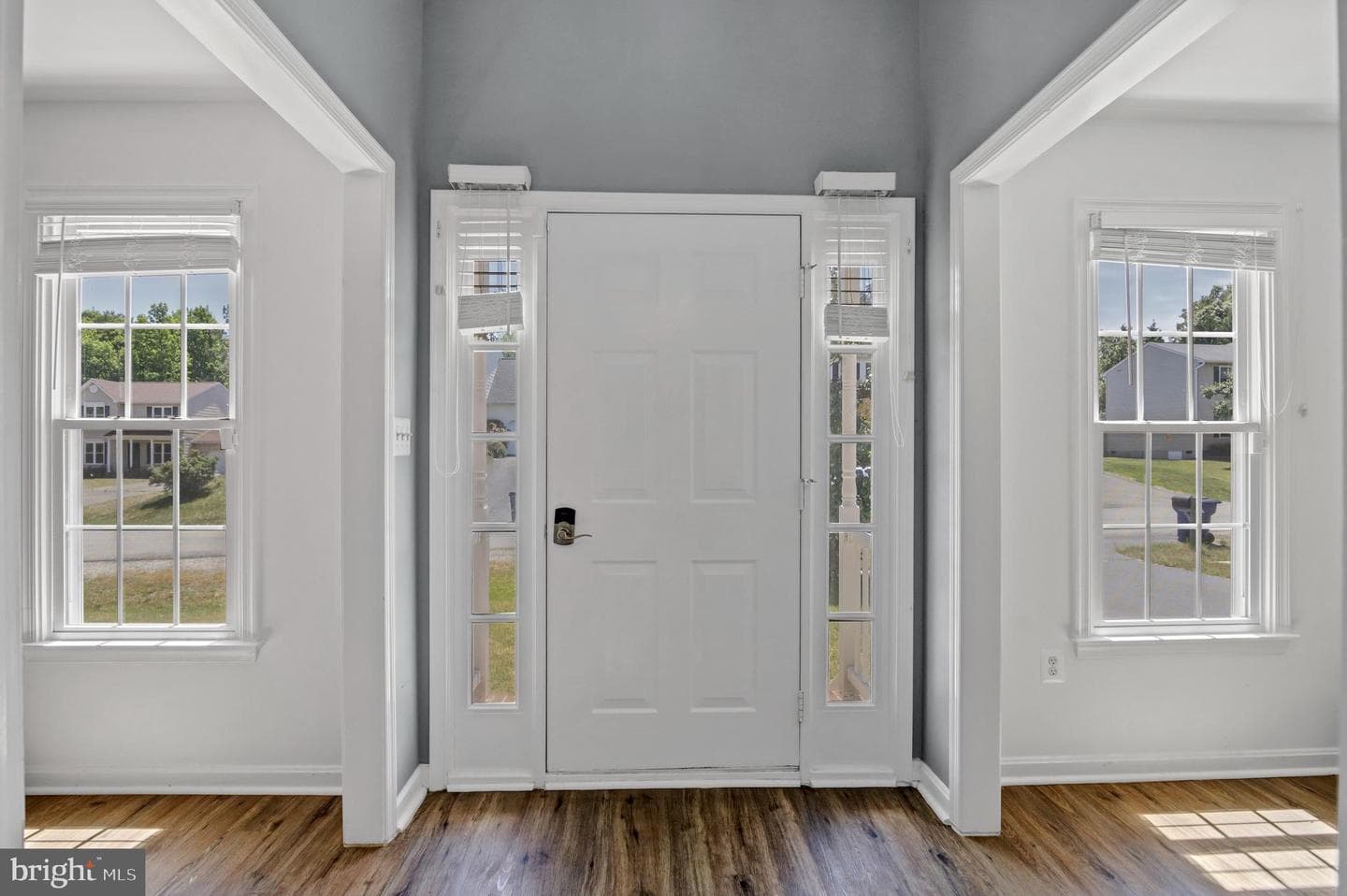 4405 Caven Court N photo 26