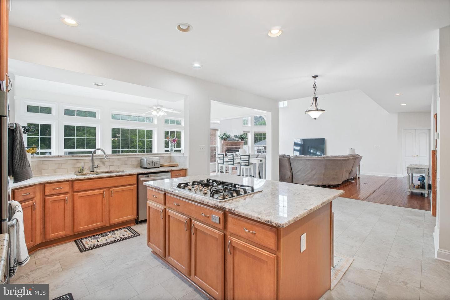 12504 Single Oak Road photo 22