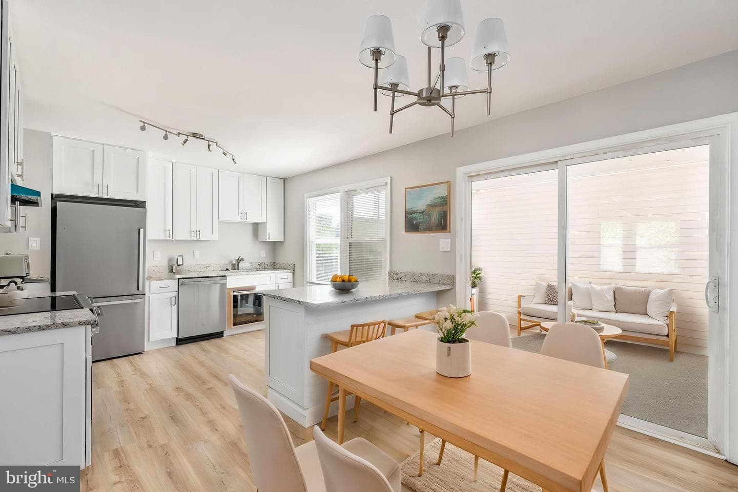 11403 Gordon Road photo 4