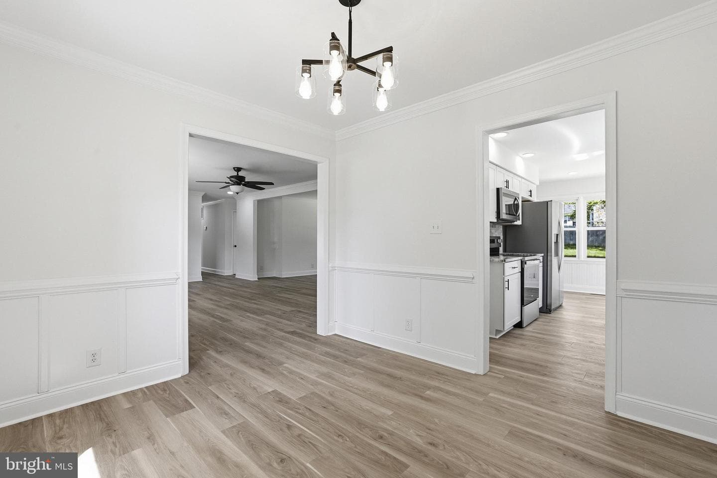 310 Sycamore Drive photo 13