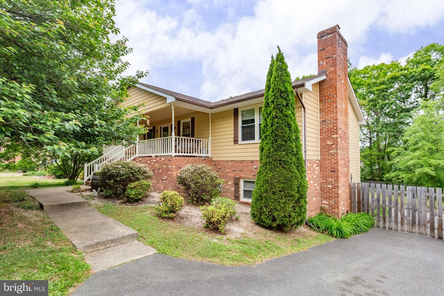 3906 Doran Road photo 2