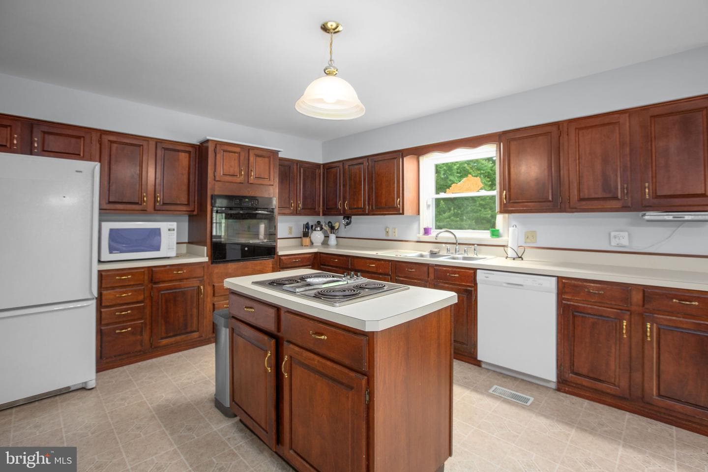 3906 Doran Road photo 9
