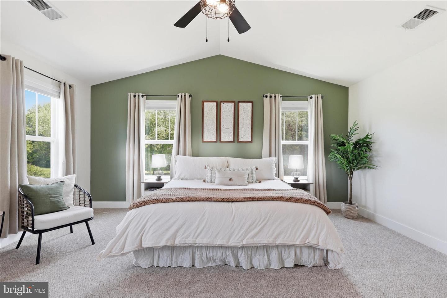 9404 Robert E Lee Drive photo 20