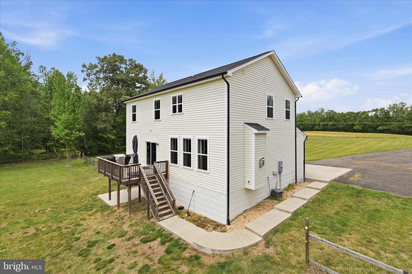 9404 Robert E Lee Drive photo 36